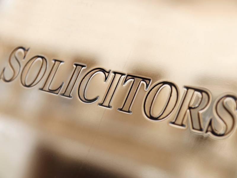 benefits of using corporate solicitor